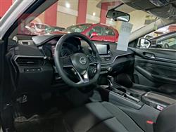 نيسان ألتيما